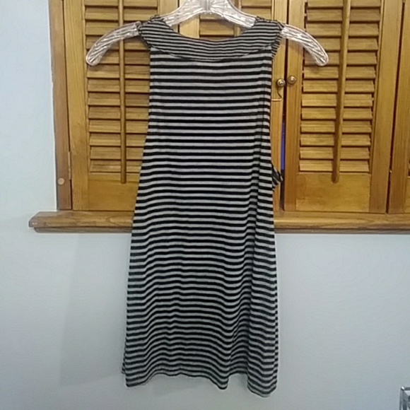 Cute tank top for summer - Picture 2 of 2